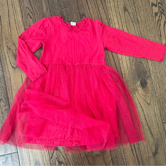 Girls dresses size 4-5 - Picture 3 of 4